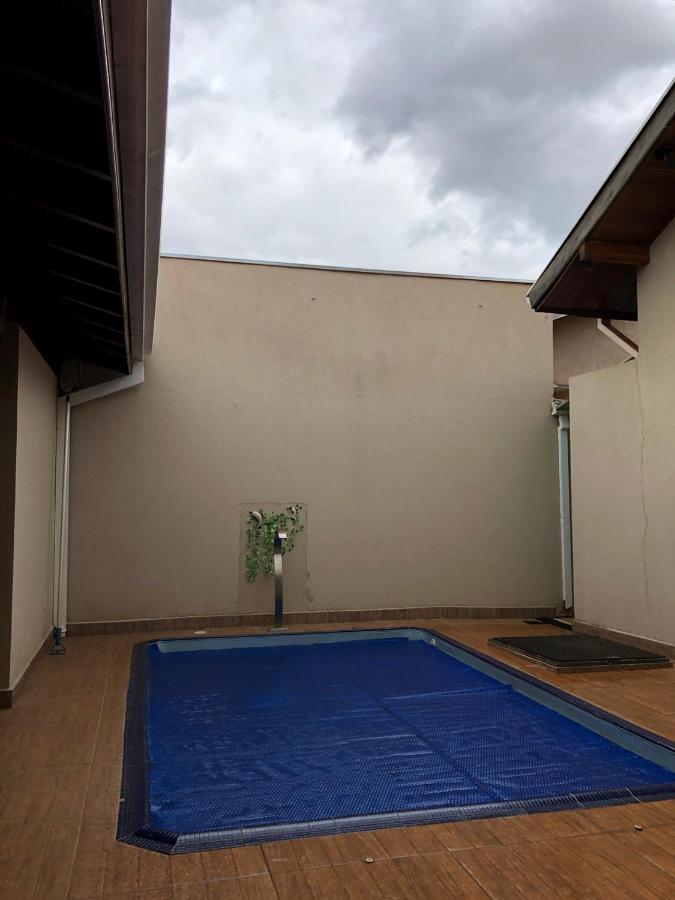 Willa Casa Temporada Olimpia 8 Pessoas Com Piscina Zewnętrze zdjęcie