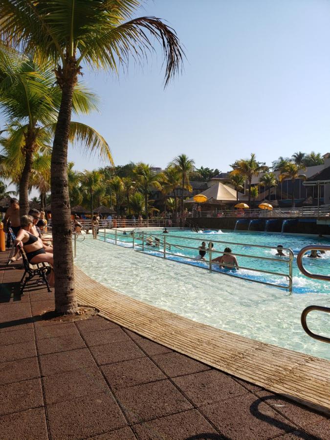 Willa Casa Temporada Olimpia 8 Pessoas Com Piscina Zewnętrze zdjęcie
