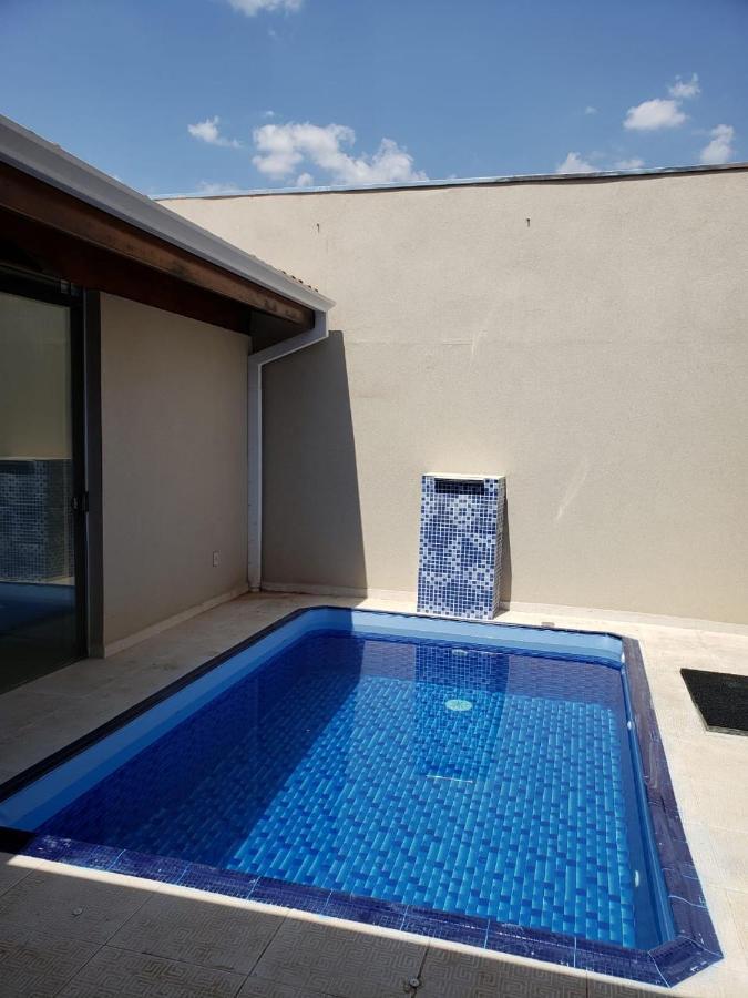 Willa Casa Temporada Olimpia 8 Pessoas Com Piscina Zewnętrze zdjęcie